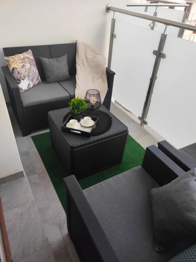 Sun River Apartament Илава Экстерьер фото