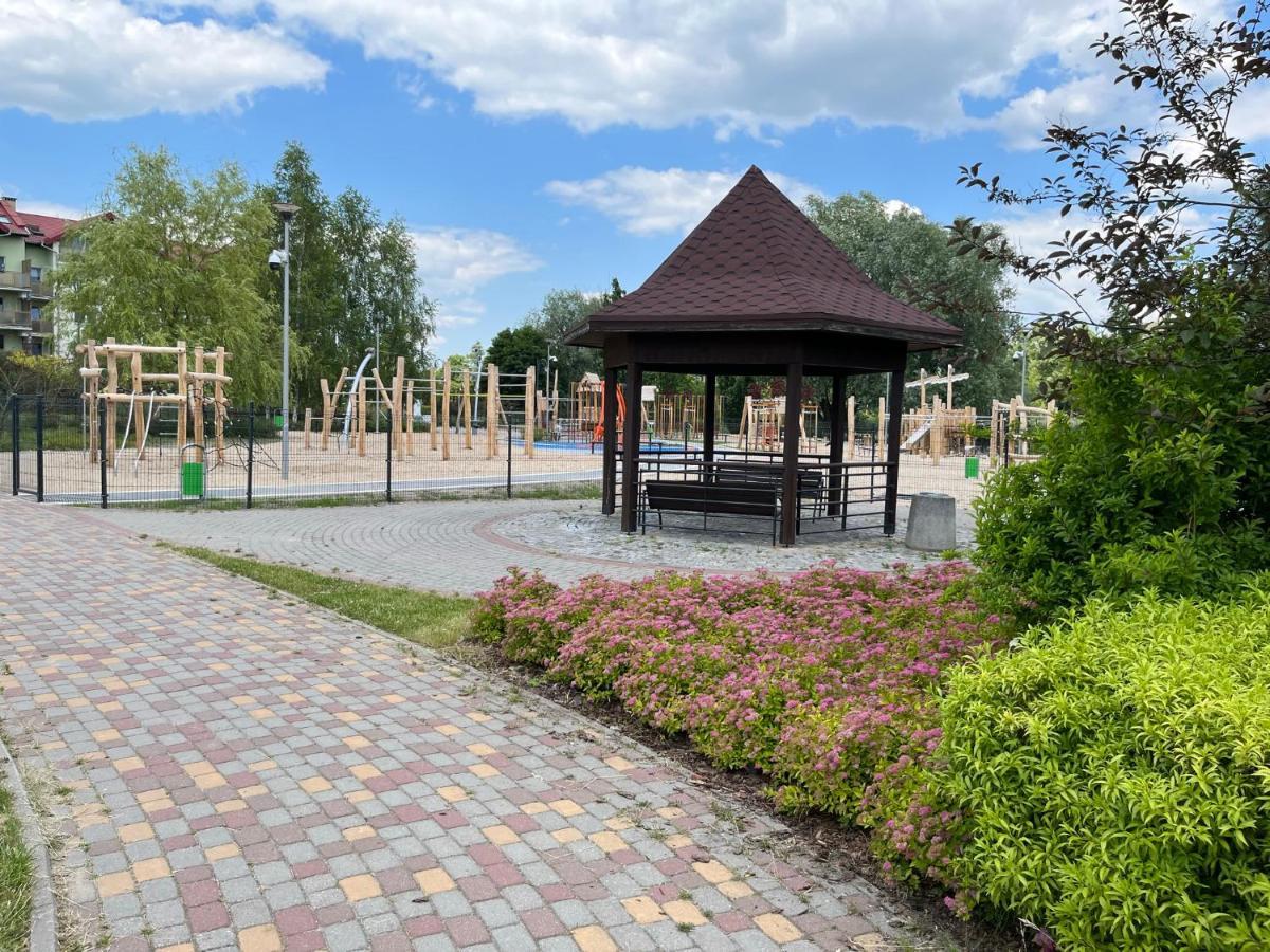Sun River Apartament Илава Экстерьер фото